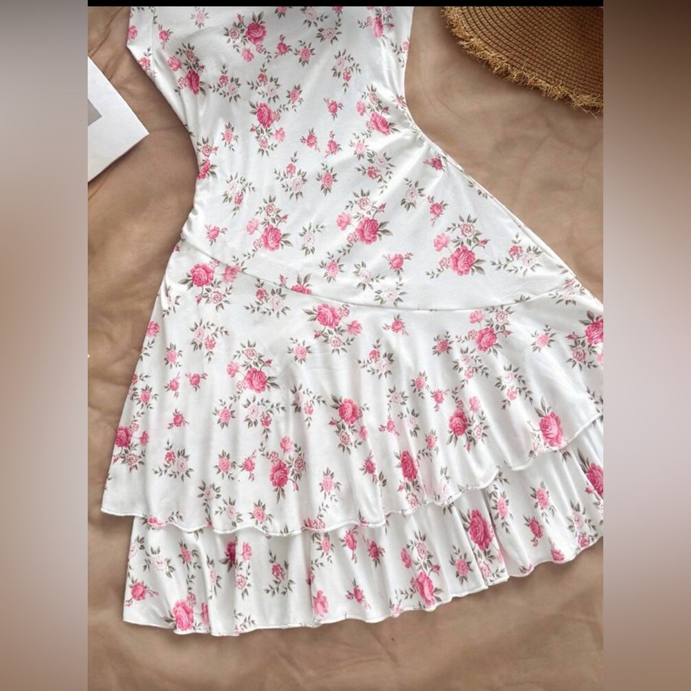 SHEIN Pink Floral Mini Dress - Picture 3 of 8